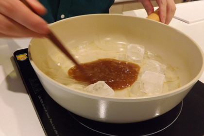 わらび餅製作中